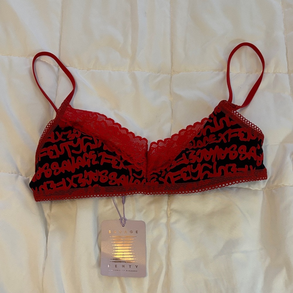 Savage X Fenty Red and Black Patterned Bralette